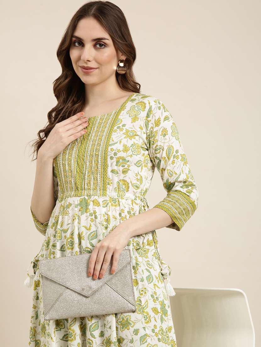 women white round neck floral printed kurta - 20961007 - Standard Image - 7