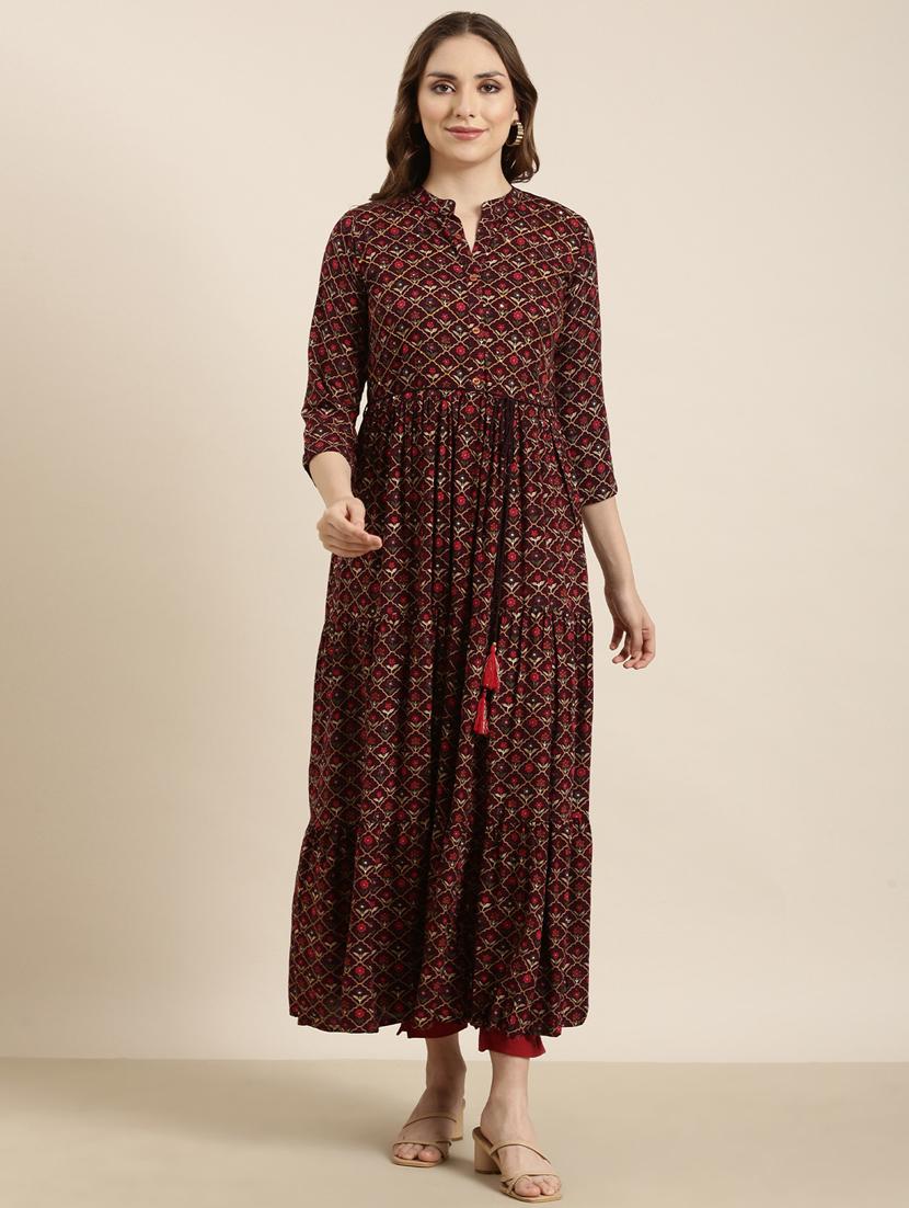 women three quarter sleeve anarkali kurta