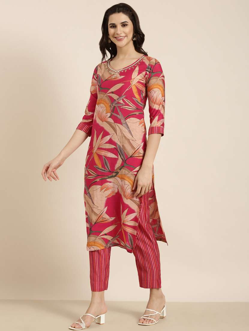 women floral v neck kurta pant set with dupatta - 20961121 -  Standard Image - 2