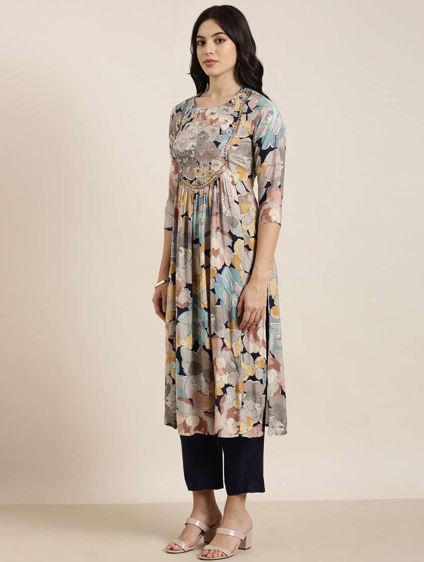 women floral round neck kurta pant set with dupatta - 20961146 -  Standard Image - 2