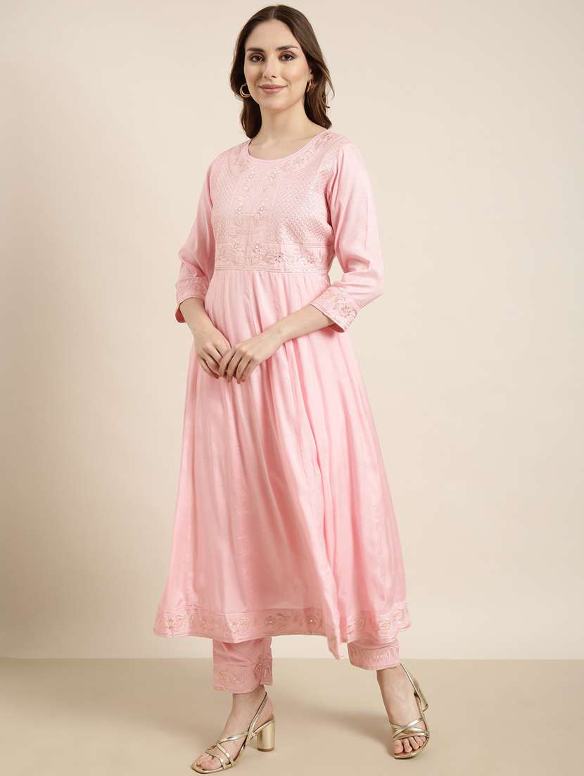 women embroidered kurta pant set with dupatta - 20961194 -  Standard Image - 2