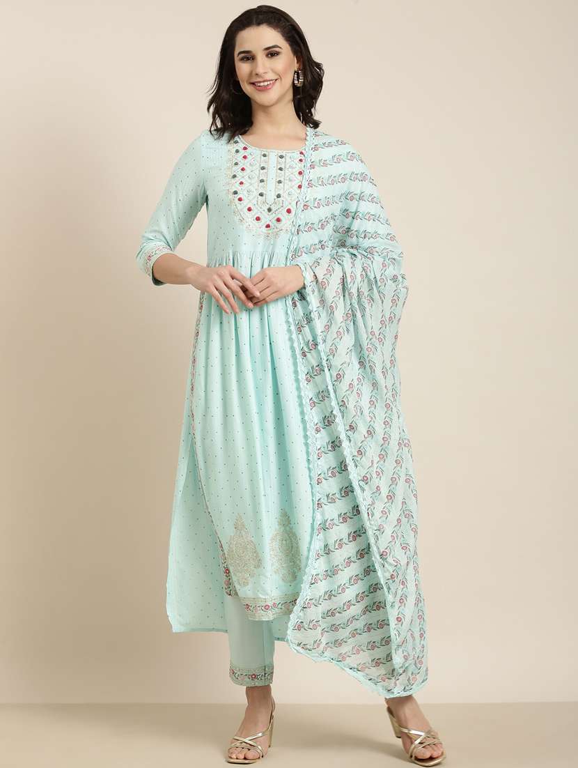 women embroidered kurta pant set with dupatta