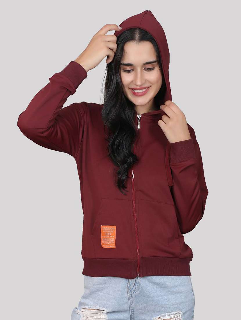 women hooded neck long sleeves sweatshirts