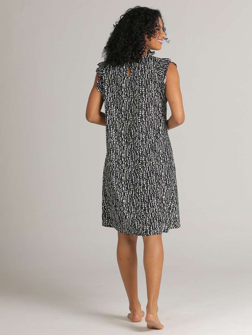 women round neck short sleeves nighties - 20961888 -  Standard Image - 2