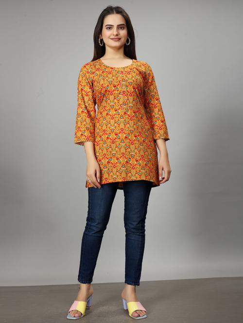 women three quarter sleeve straight kurti - 20962535 - Standard Image - 0
