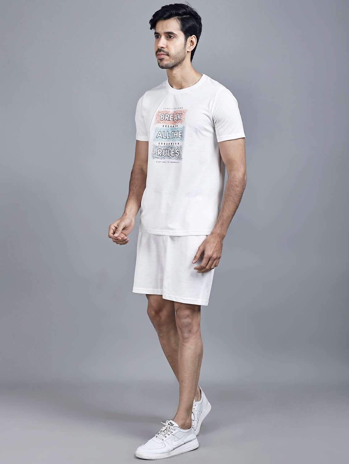 white printed detailed t-shirt & shorts set - 20962810 -  Standard Image - 2