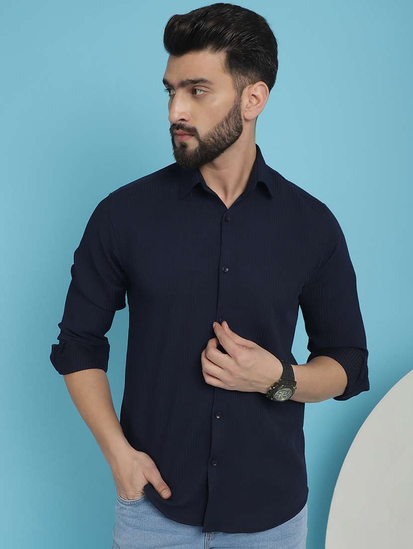 men collared long sleeve casual shirt