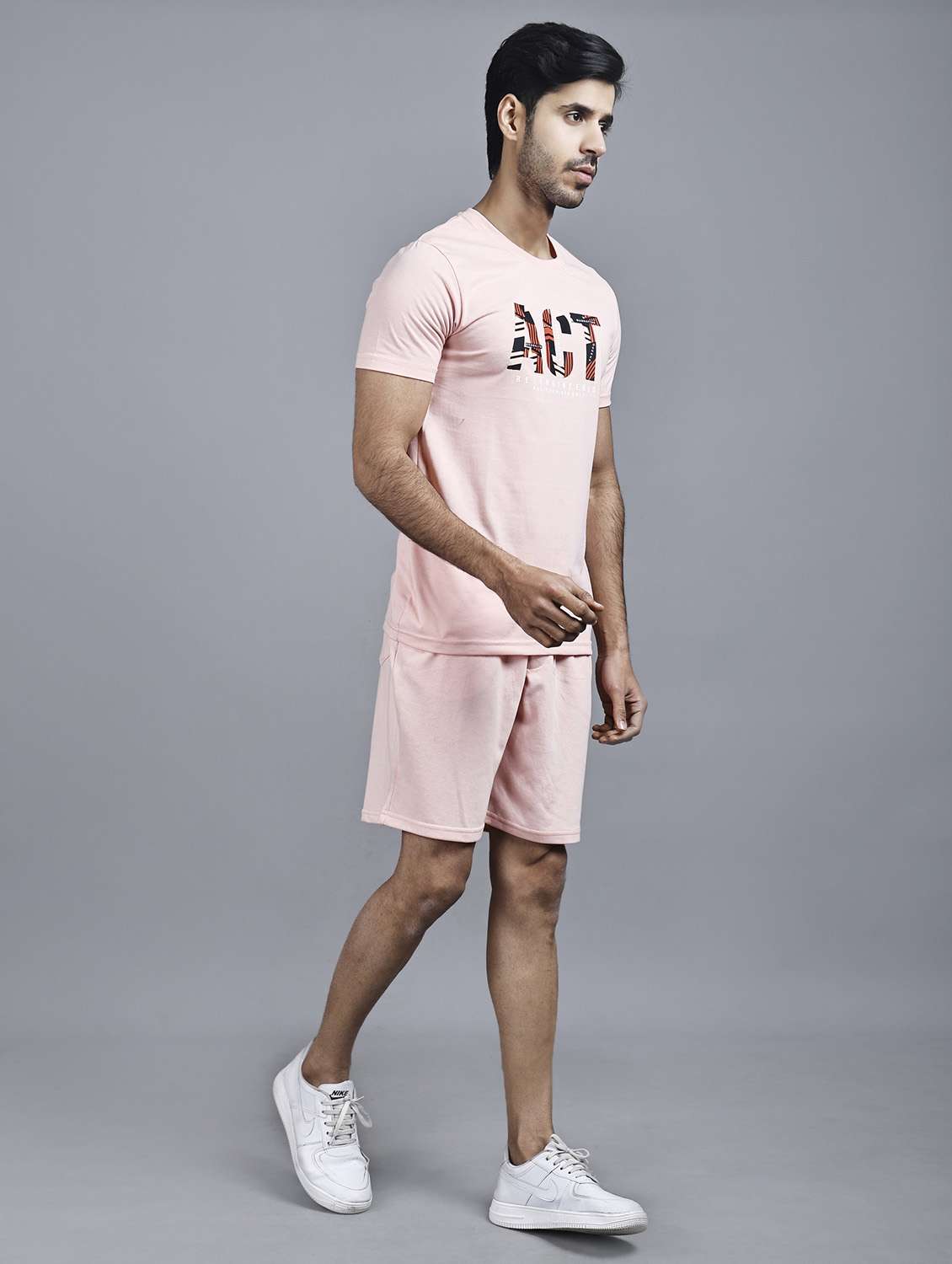 pink chest print detailed t-shirt & shorts set - 20962814 -  Standard Image - 2