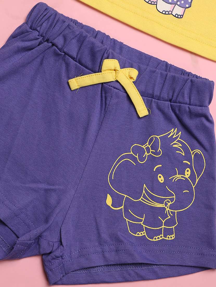 yellow printed detailed top & shorts set - 20965752 -  Standard Image - 2