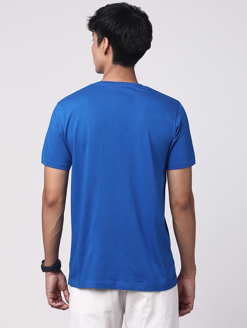 men round neck chest print t-shirt - 20966498 - Standard Image - 2