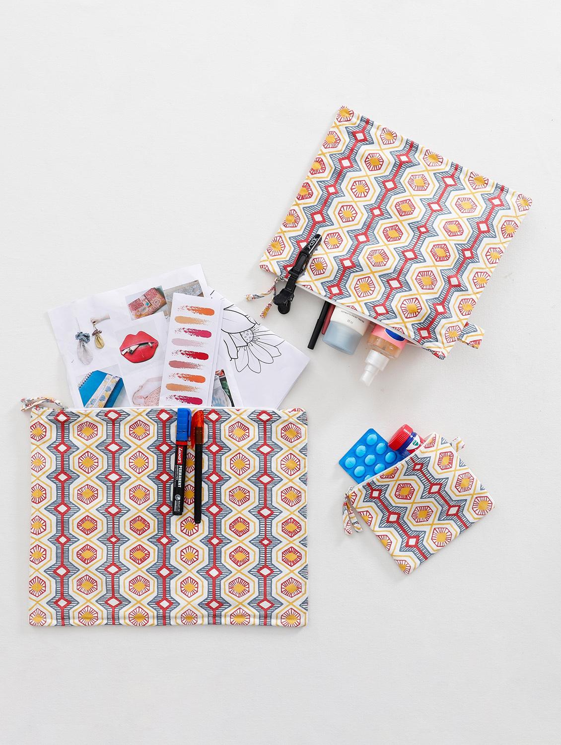 pack of 3 printed pouches - 20967590 - Zoom Image - 0