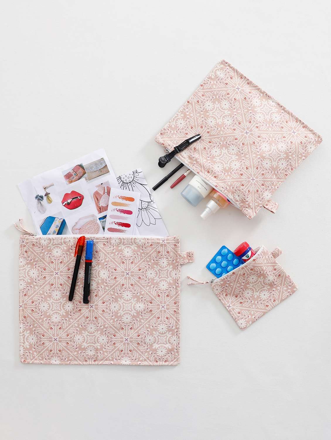 pack of 3 printed pouches