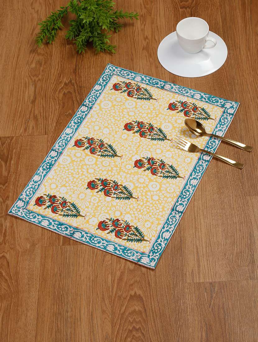 table placemat set  of 4