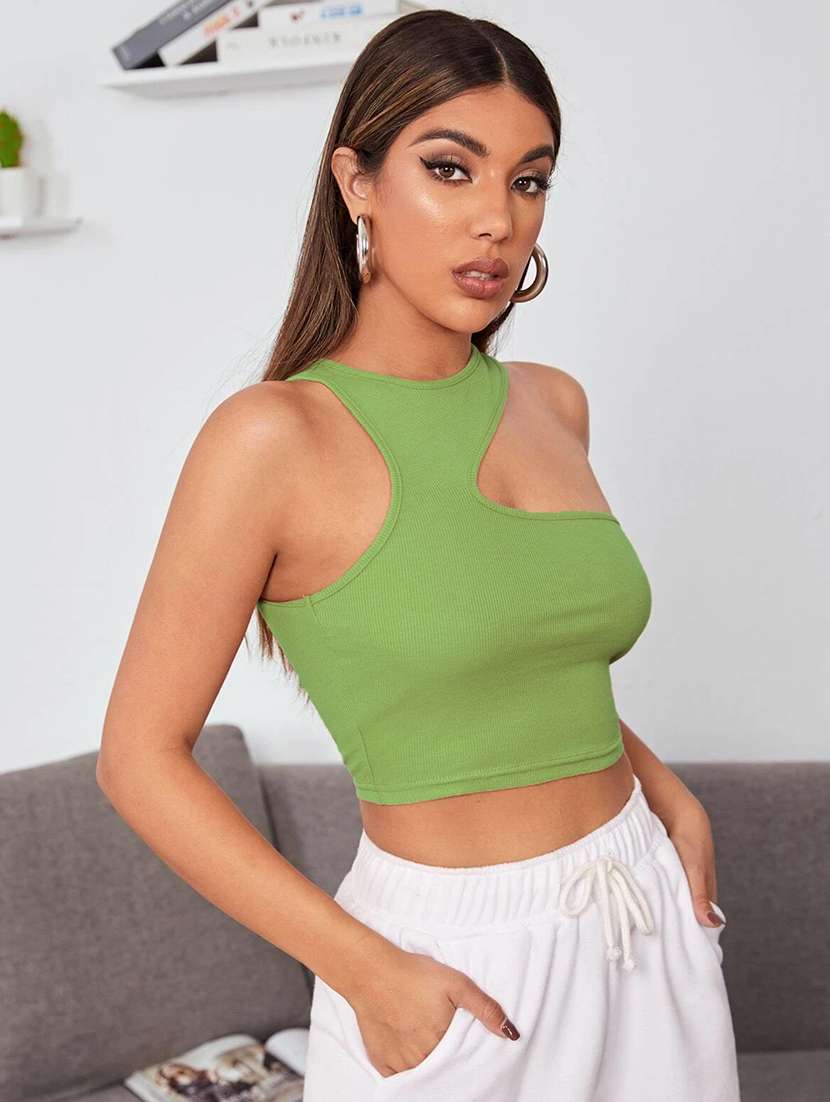 women round neck solid crop top