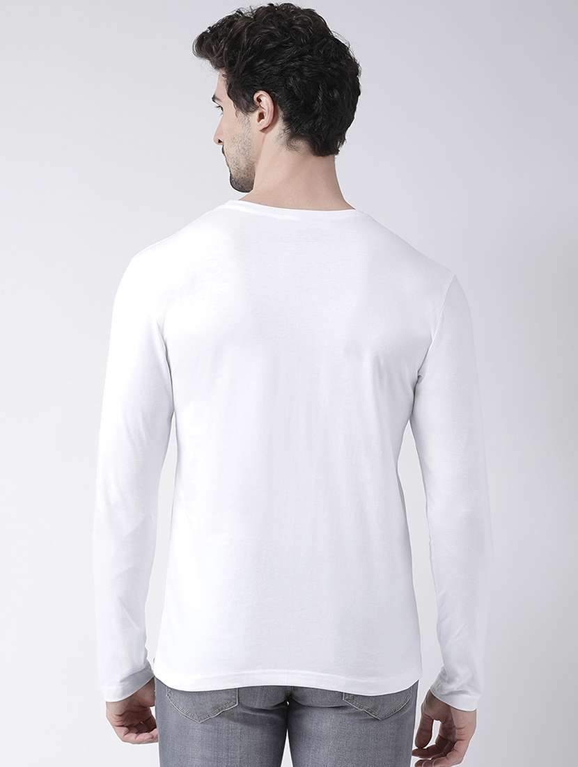 men round neck chest printed t-shirt - 20968847 - Standard Image - 2