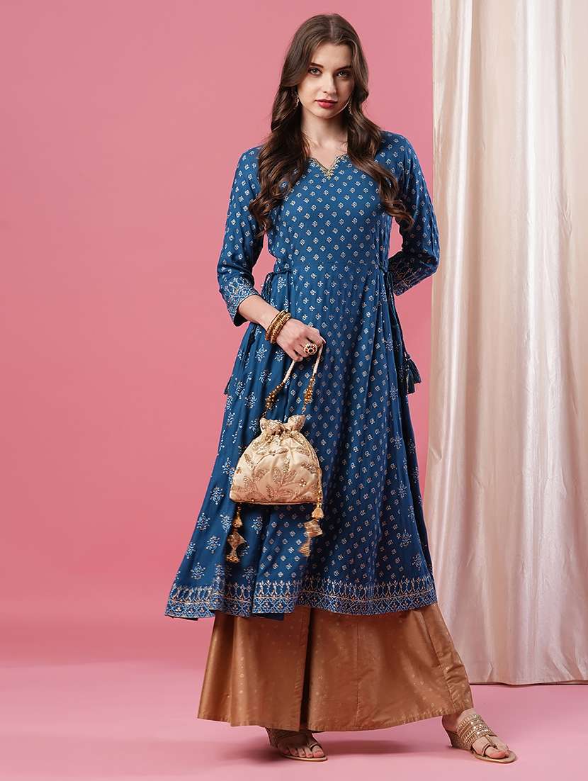 women notch neck foil printed a-line kurta