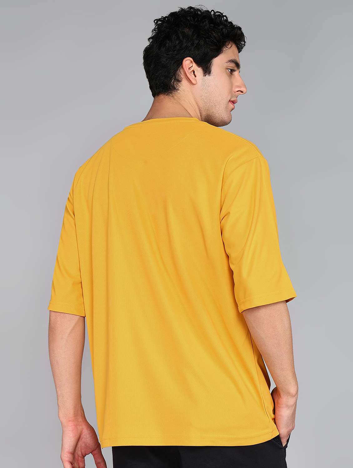 men crew neck solid t-shirt - 20970439 -  Standard Image - 2