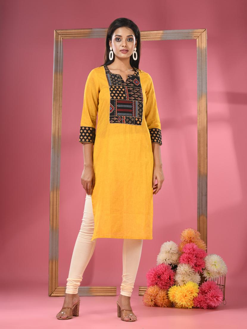 women three quarter sleeve straight kurta - 20970850 - Zoom Image - 0