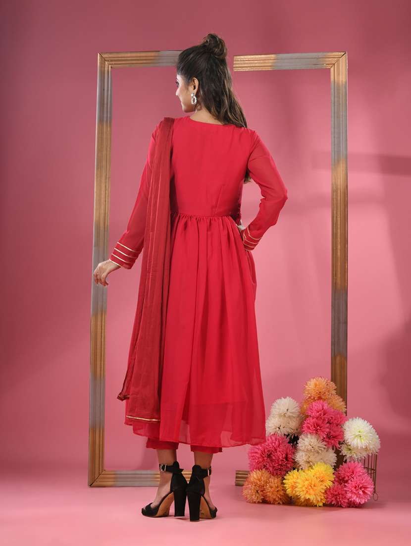 women solidl v neck kurta pant set with dupatta - 20970871 -  Standard Image - 2