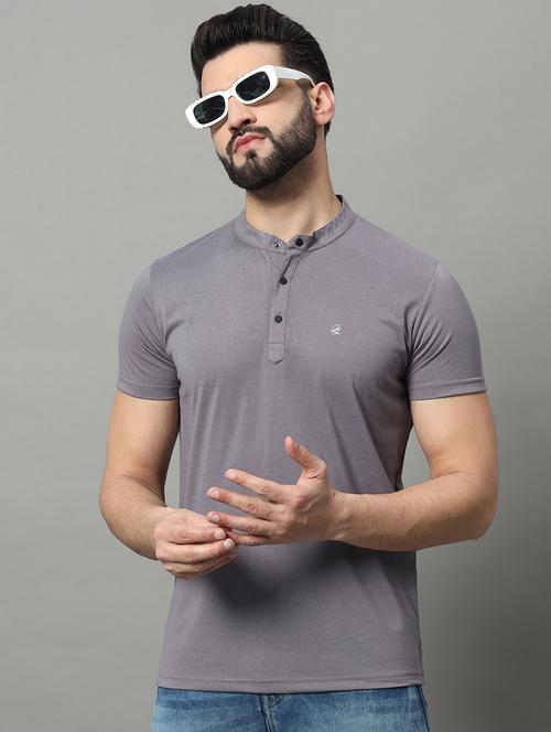 men solid short sleeves t-shirt - 20972113 - Standard Image - 0