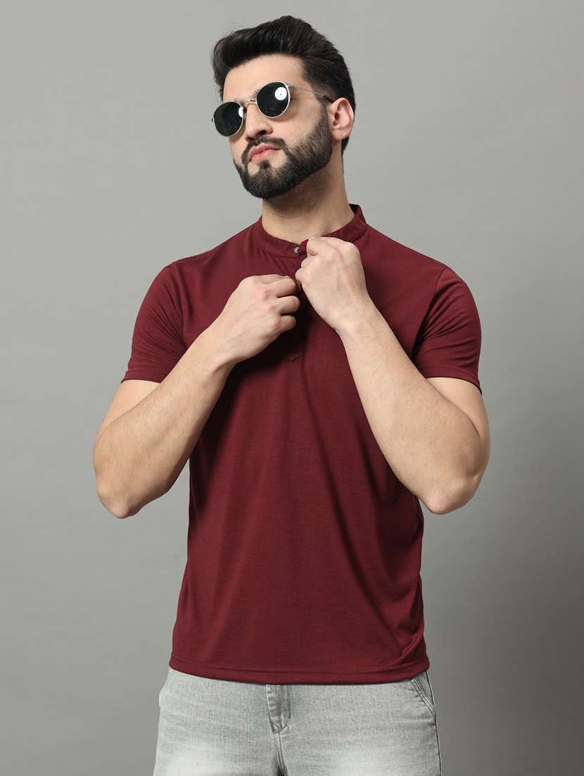 men solid short sleeves t-shirt