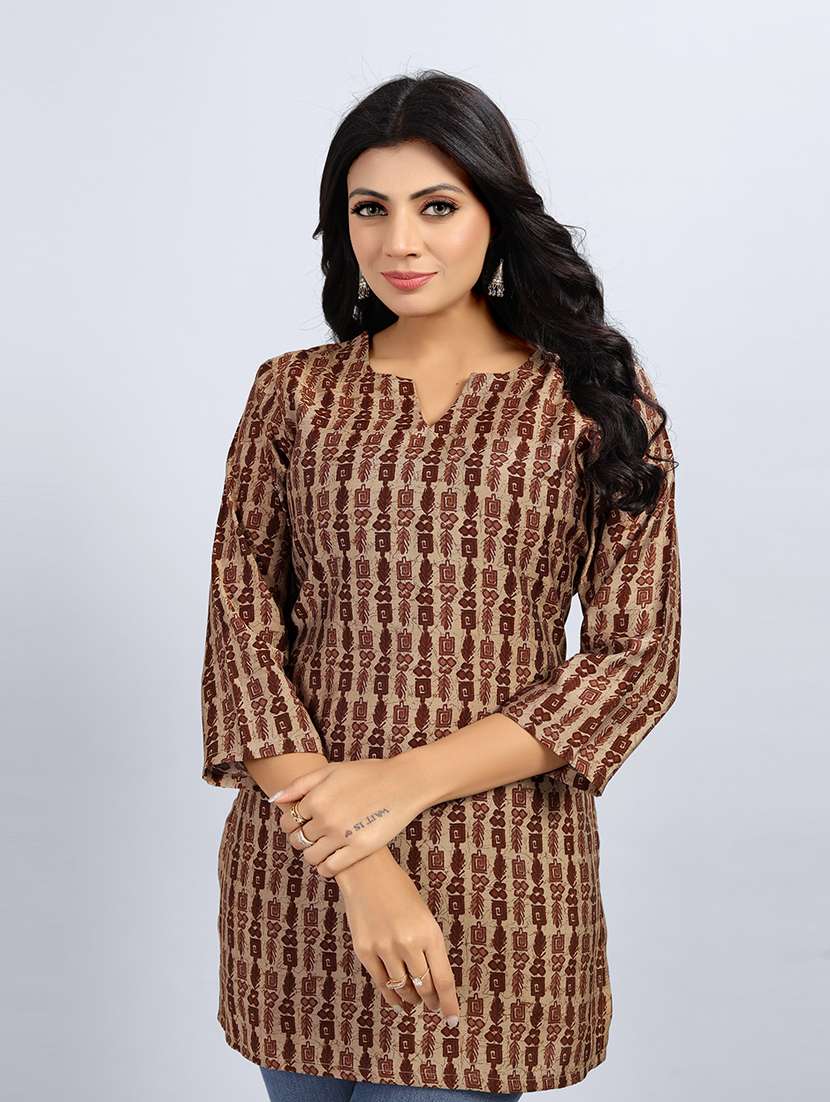 women three quarter sleeve straight kurti