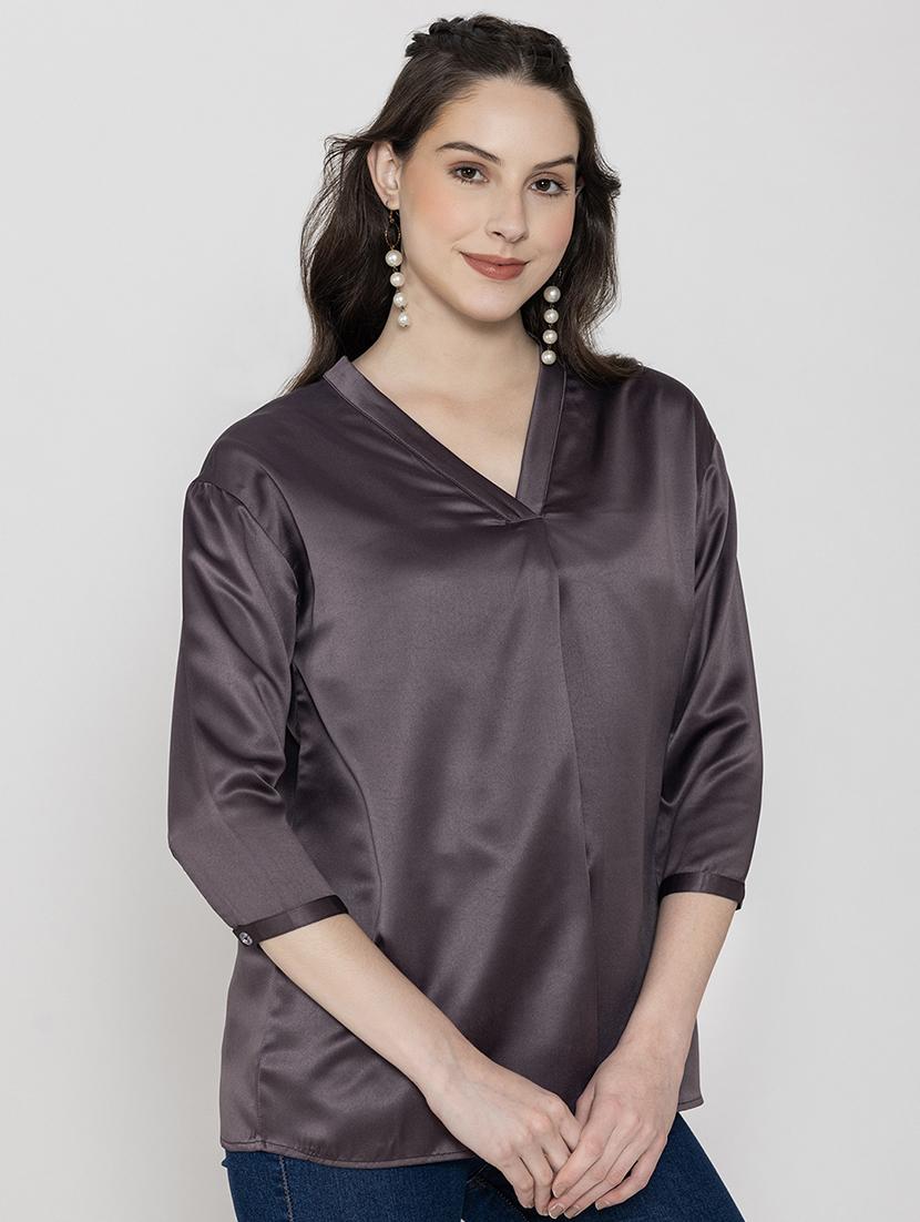 women v neck solid regular top - 20982201 - Standard Image - 2