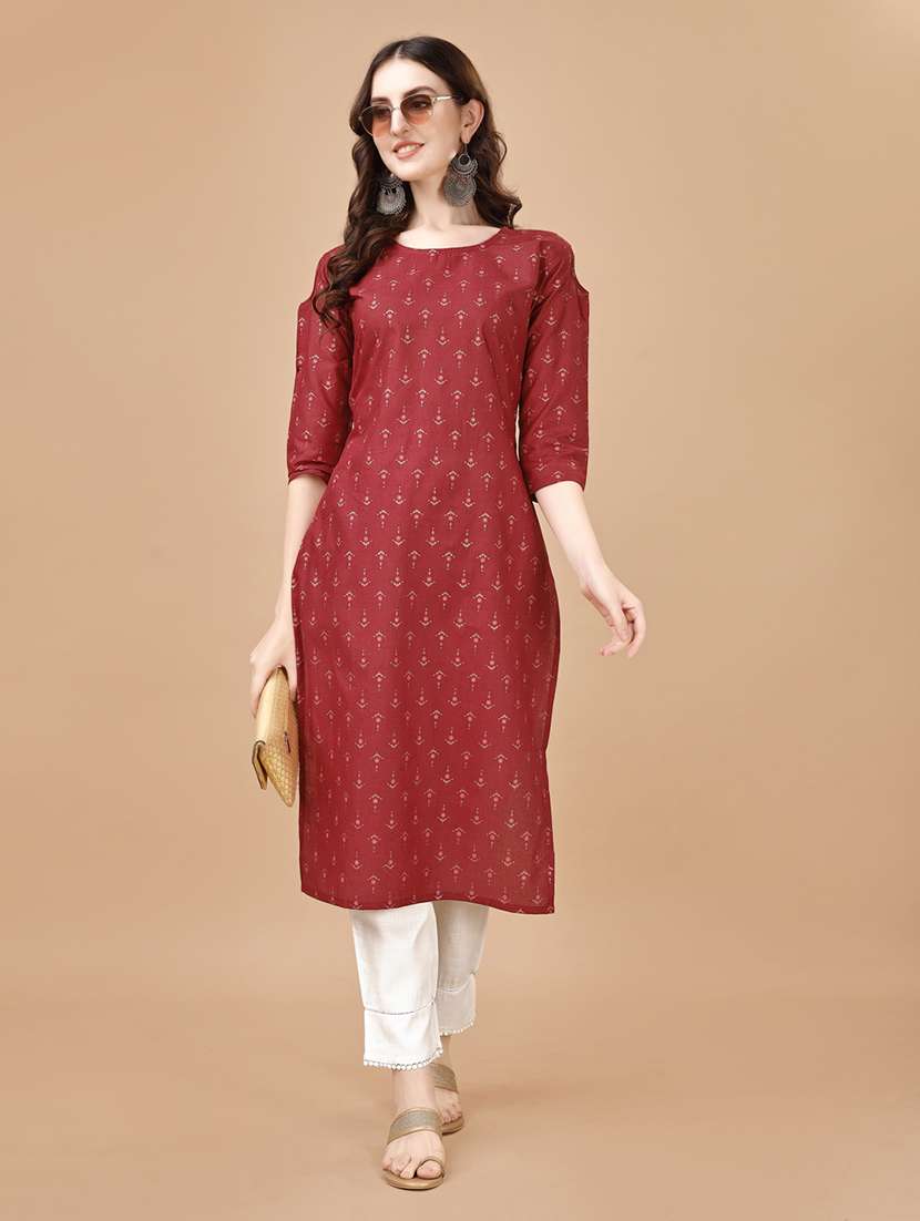 women maroon round neck straight kurta