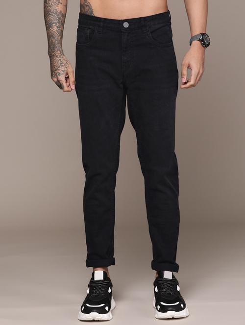 men solid mid rise cotton jeans - 20983246 - Standard Image - 0
