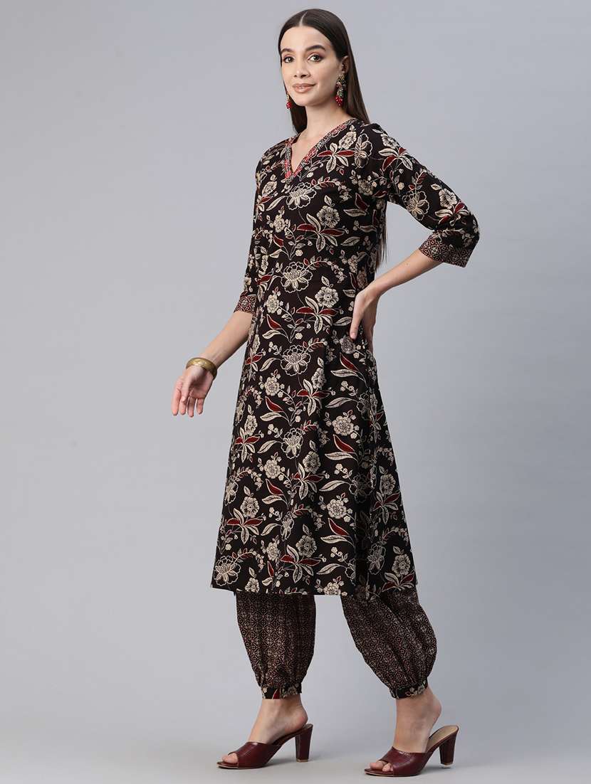 women three quarter sleeve kurta salwar with dupatta set - 20999736 -  Standard Image - 2