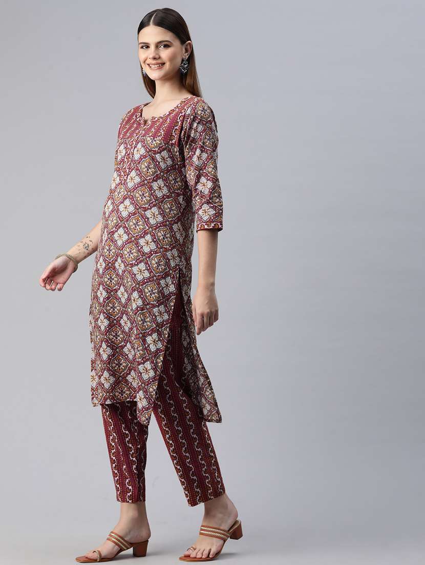 maroon printed kurta pant set - 20999775 -  Standard Image - 2