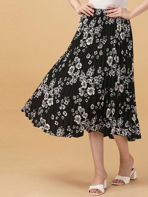 black floral print flared skirt - 21008392 - Standard Image - 0