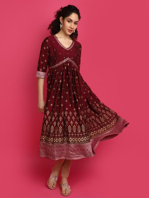 women marron v neck flared kurta - 21016173 -  Standard Image - 0