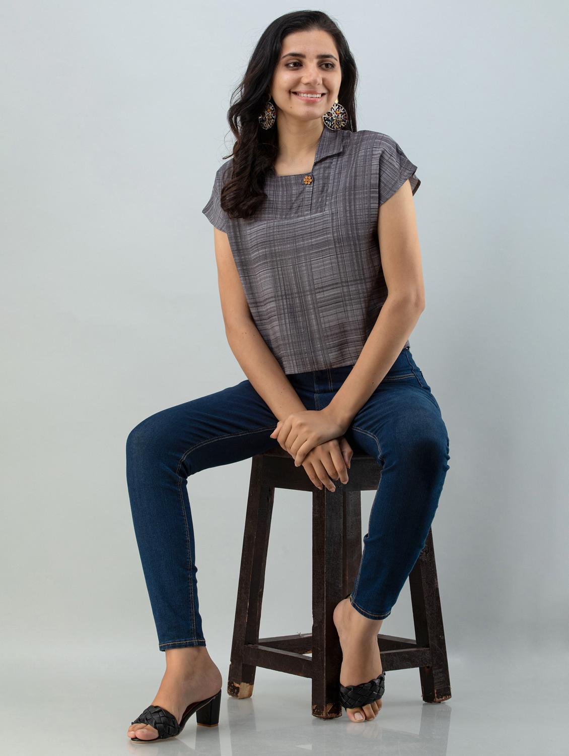 grey checked printed casual top - 21016420 - Standard Image - 2