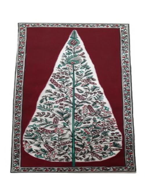 handmade designing tree (leaf) wall hanging pattachitra art work on tussar silk for home and office decoration maroon backgorund - 21017697 -  Standard Image - 0