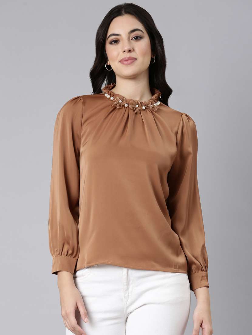 women solid color regular top
