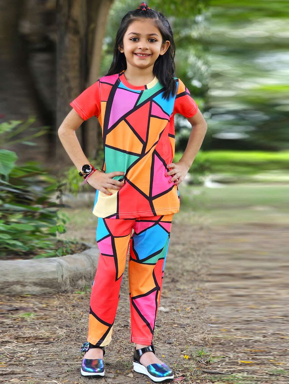 girls printed t-shirt and pajama set - 21033534 -  Standard Image - 2
