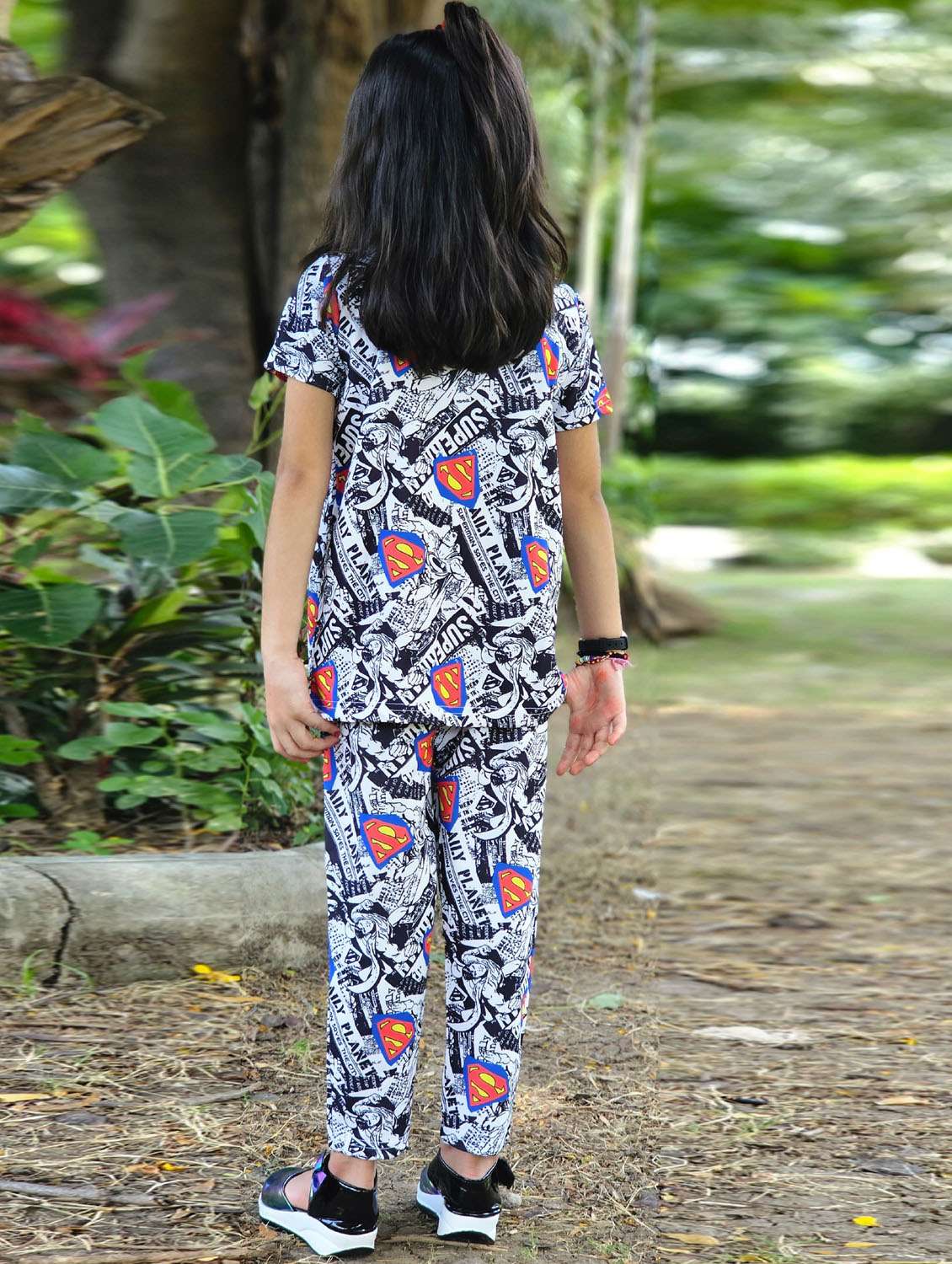 girls printed t-shirt and pajama set - 21033536 -  Standard Image - 2