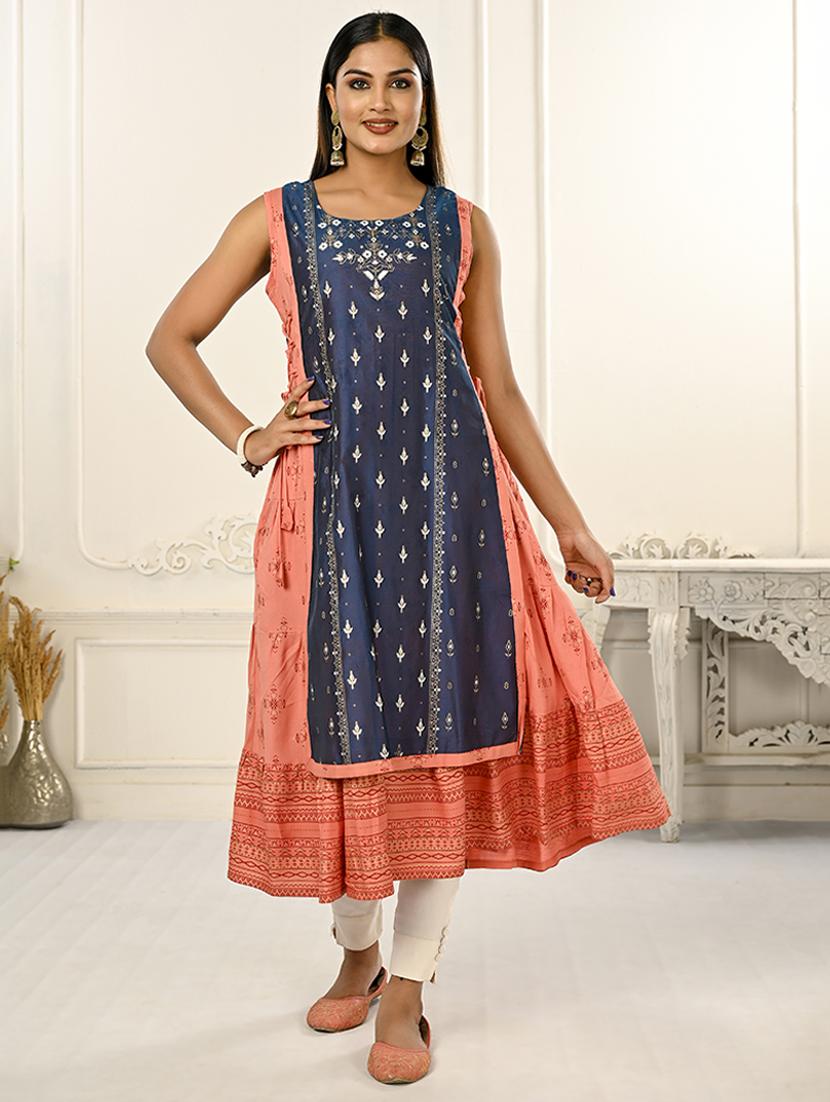 women round neck sleeveless layered kurta - 21034131 - Zoom Image - 0