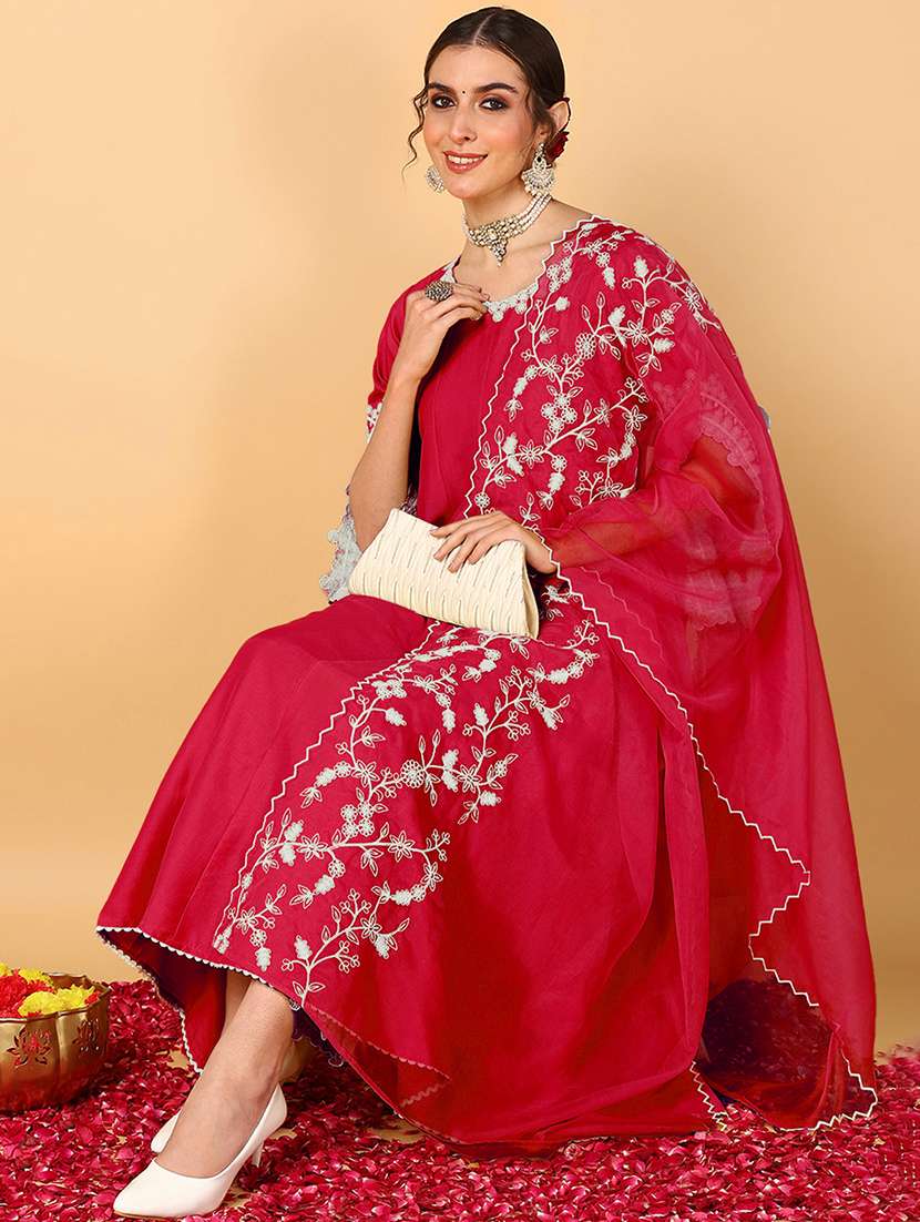 women pink kurta palazzo set with dupatta - 21034506 - Standard Image - 2