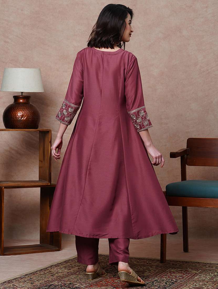 globus women astro dust floral embroidered & sequinned yoke panelled a-line anarkali kurta - 21034523 -  Standard Image - 2