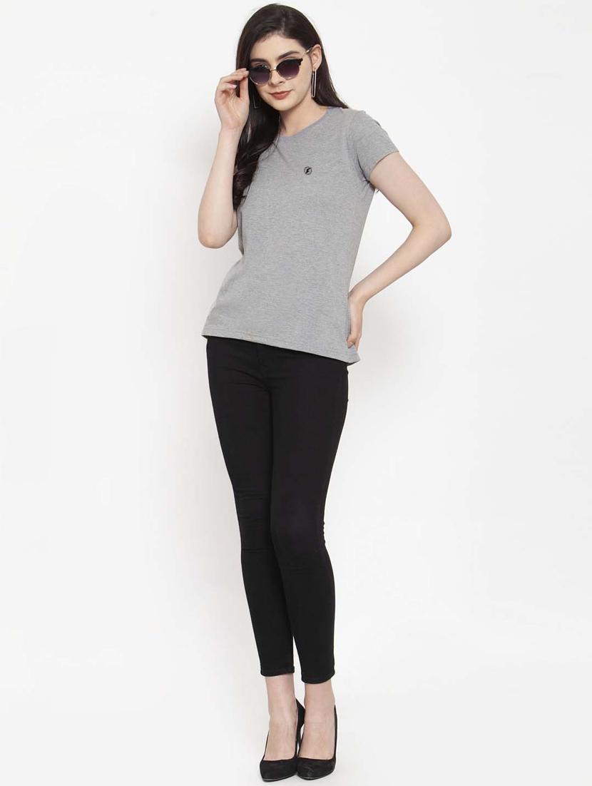 women round neck plain t-shirt - 21034565 - Standard Image - 2