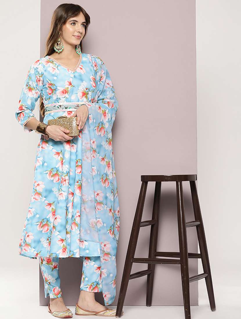 women three quarter sleeve kurta pant with dupatta set