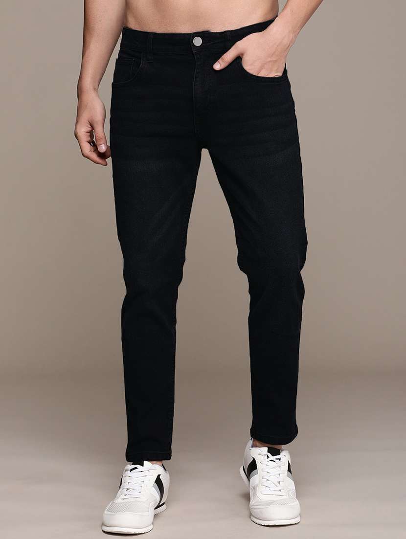men black mid rise plain jeans