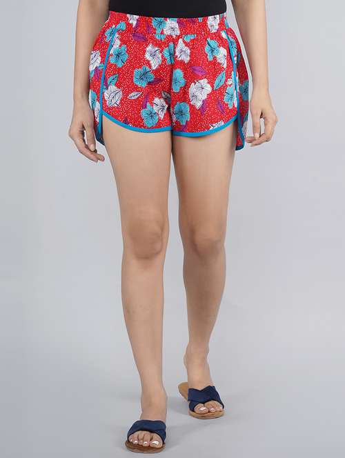 women red floral printed regular shorts - 21058724 -  Standard Image - 0