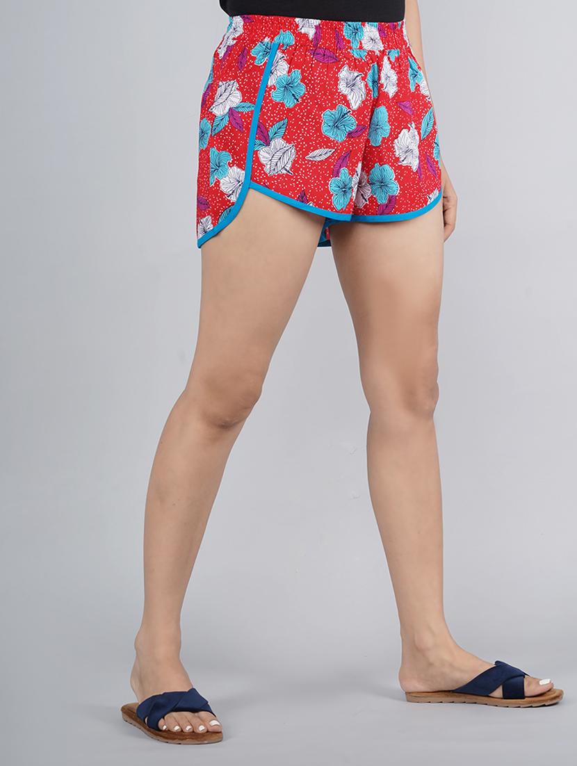 women red floral printed regular shorts - 21058724 - Standard Image - 2