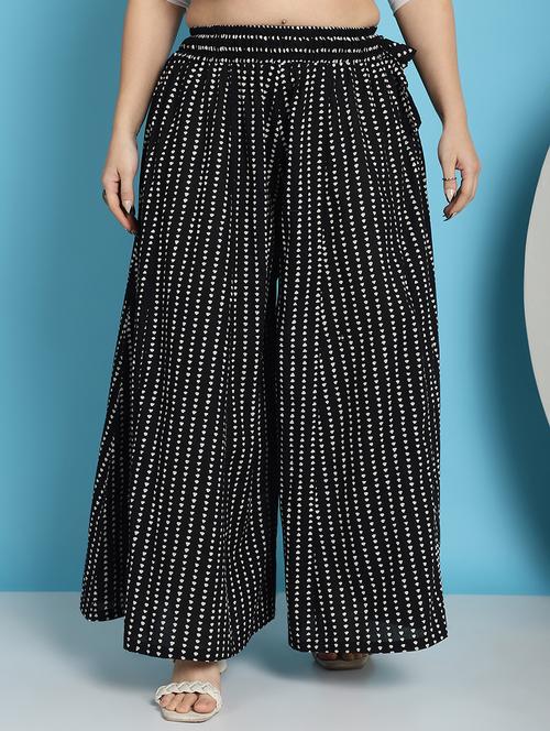 black printed flared palazzo - 21059904 - Standard Image - 0