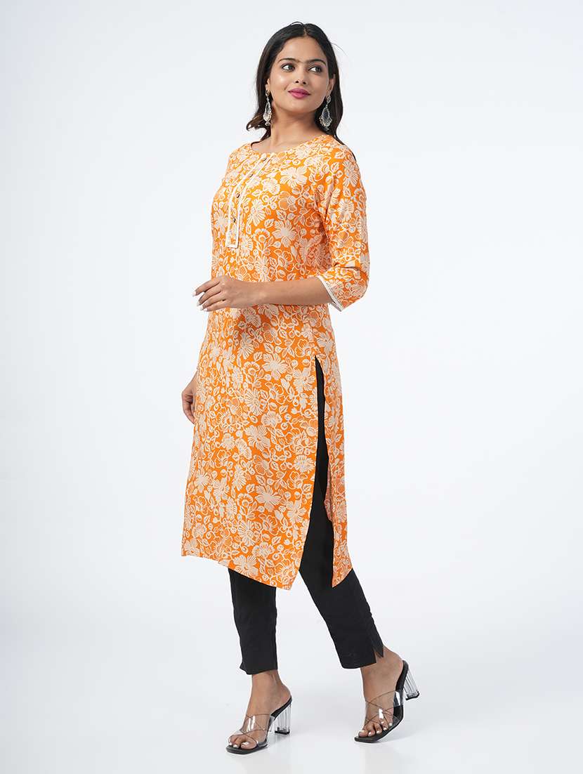 women three quarter sleeve straight kurta - 21067739 -  Standard Image - 2