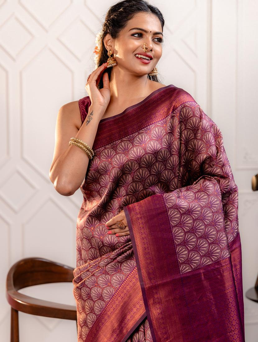 women self design bordered saree with blouse - 21068406 - Standard Image - 2