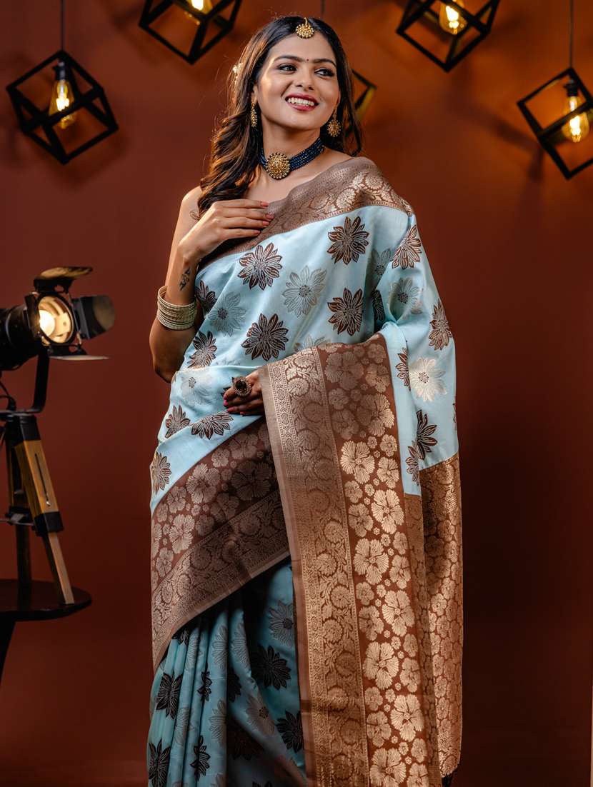 women floral banarasi saree with blouse - 21068418 - Standard Image - 2